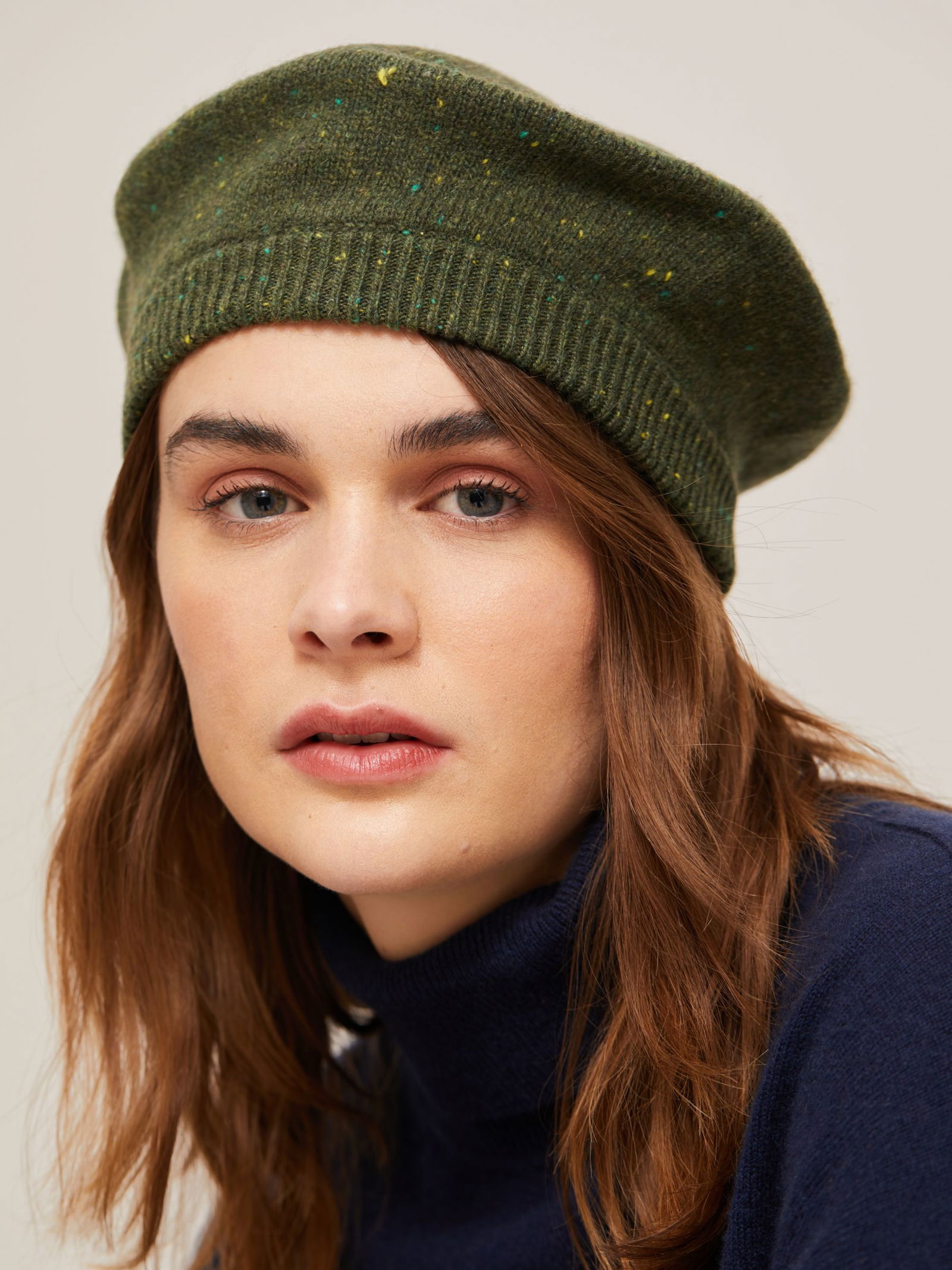 JOHN LEWIS Cashmere Roll Beret | endource display picture 3