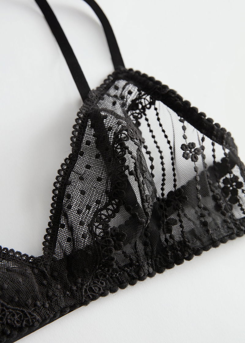  OTHER STORIES Scalloped Lace Soft Bra in Black