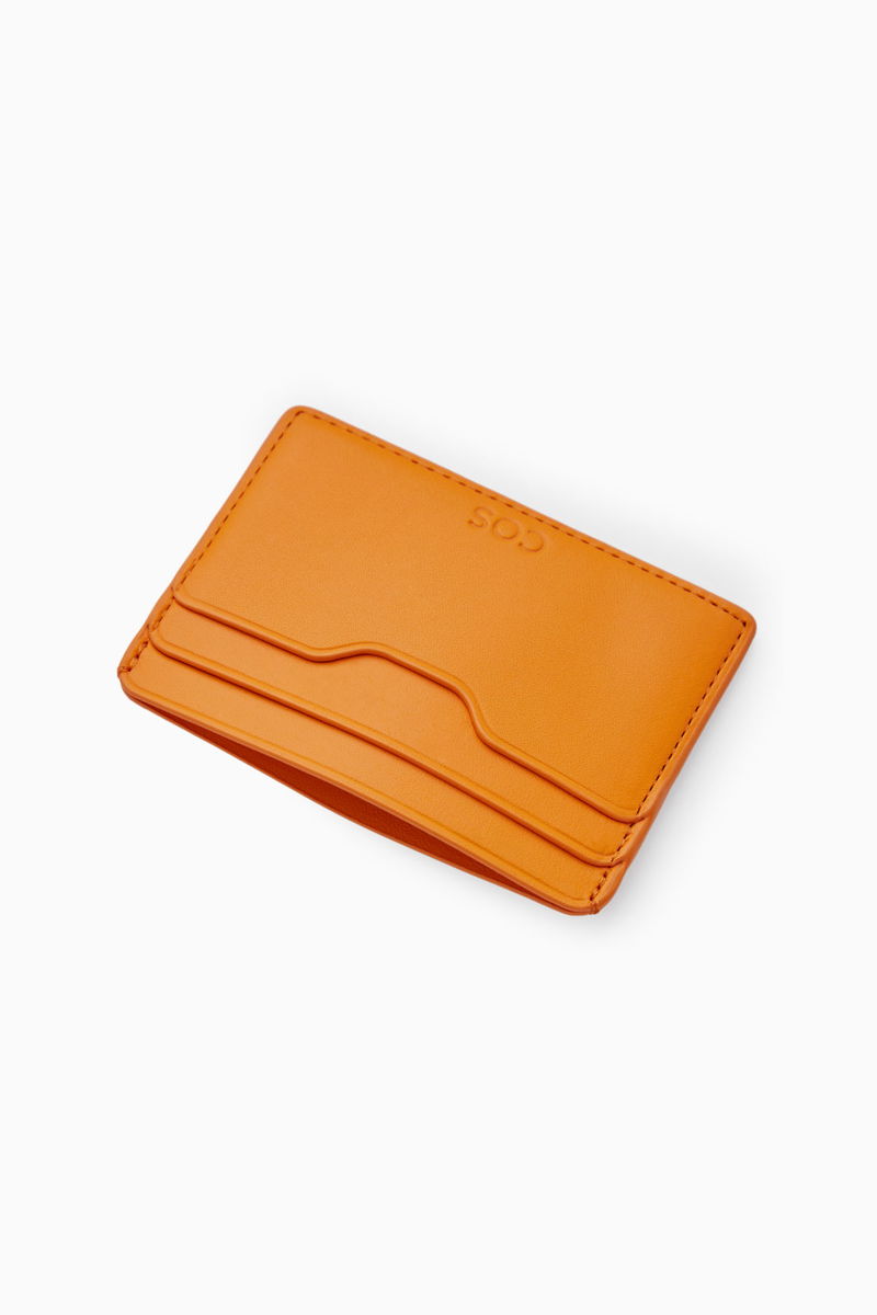 LEATHER CARDHOLDER - ORANGE - COS