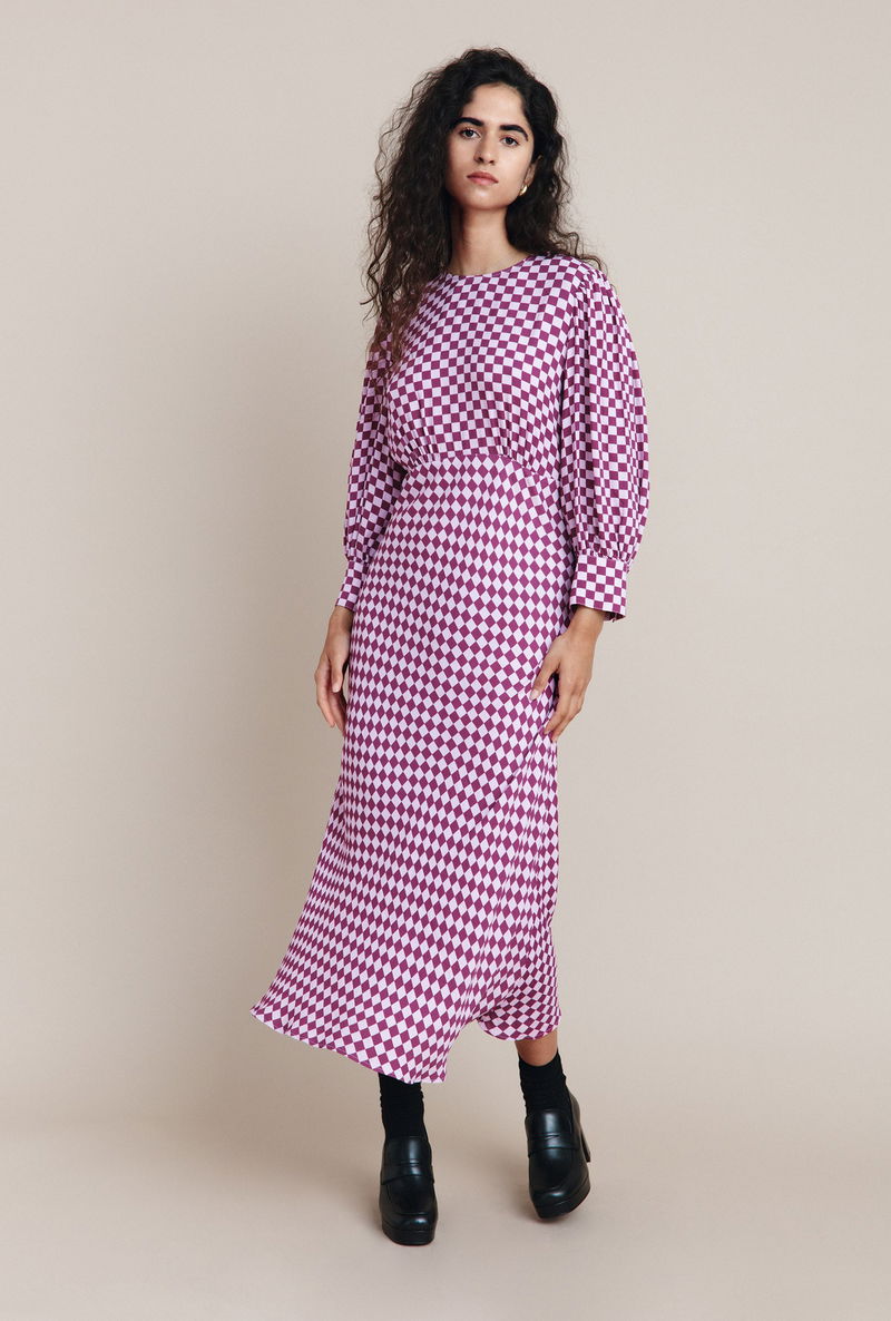 tayla midi dress Tayla Bow Frazier Smocked Tiered Midi Dress RED-FUCH-MULTI / XS by Sugarlips