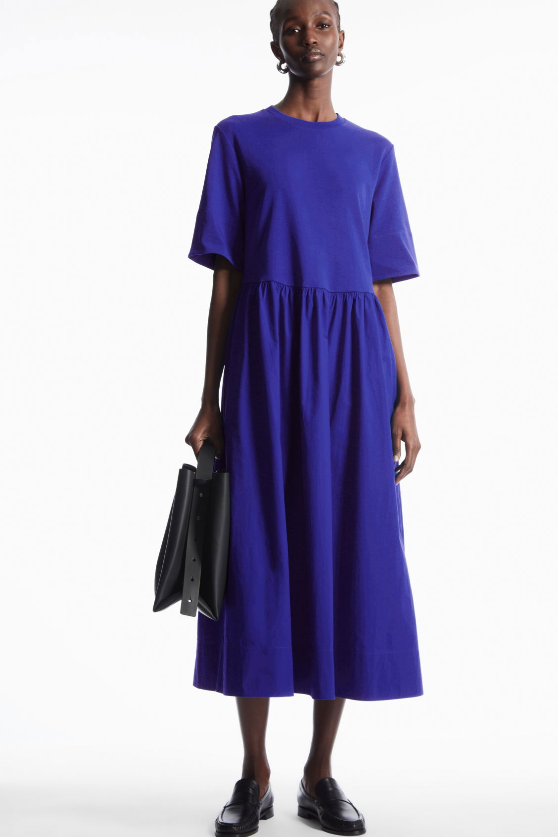 cos contrast panel midi dress CONTRAST-PANEL BOAT-NECK MIDI DRESS - BURGUNDY