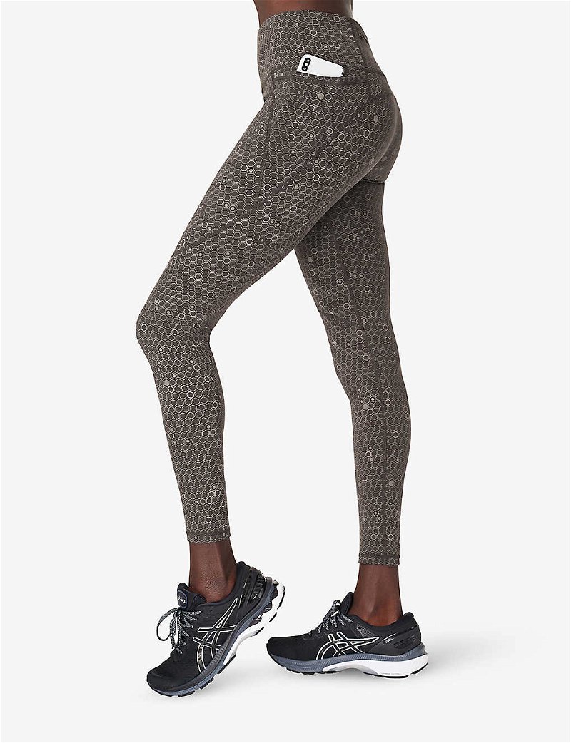 https://cdn.endource.com/image/ca60c2536b739cb62b44a3d49cb92085/detail/sweaty-betty-power-reflective-workout-stretch-woven-leggings.jpg?optimizer=image&class=800