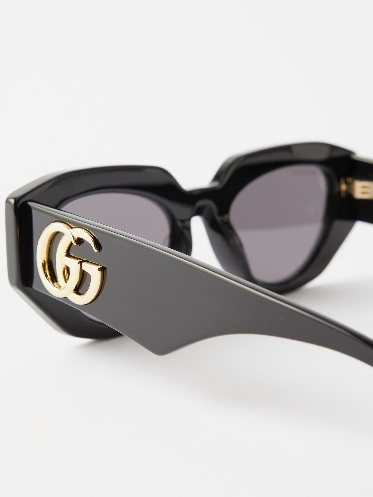 gucci-geometric-frame-acetate-  display picture 2