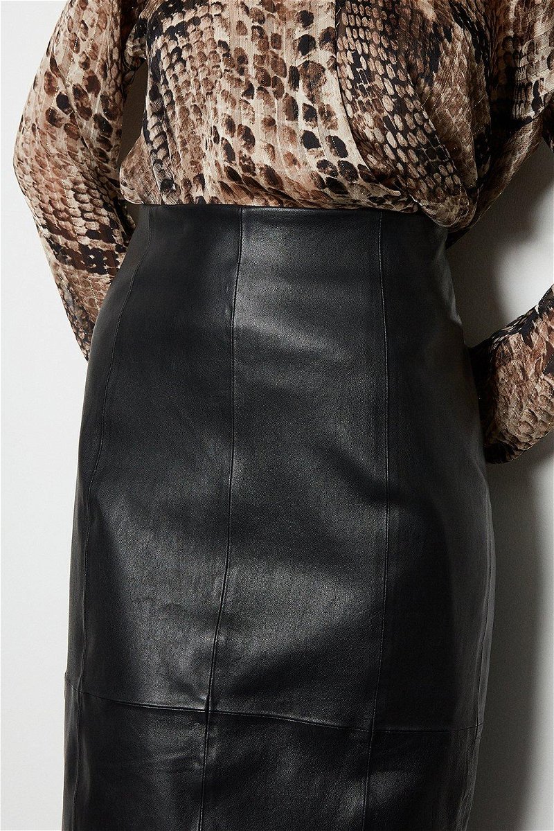 Stretch Leather Pencil Skirt