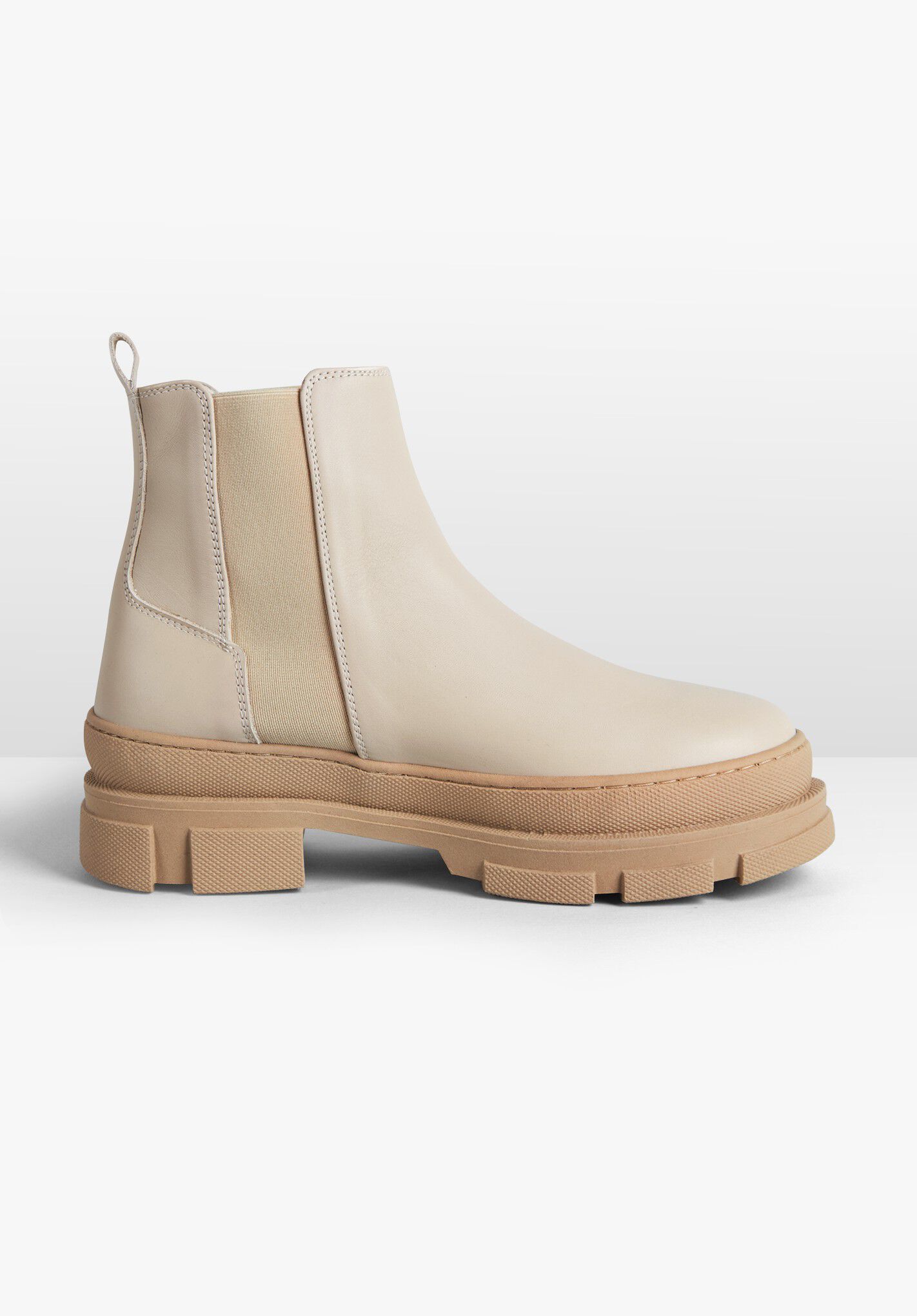 HUSH Sia Chelsea Boots in Beige | Endource