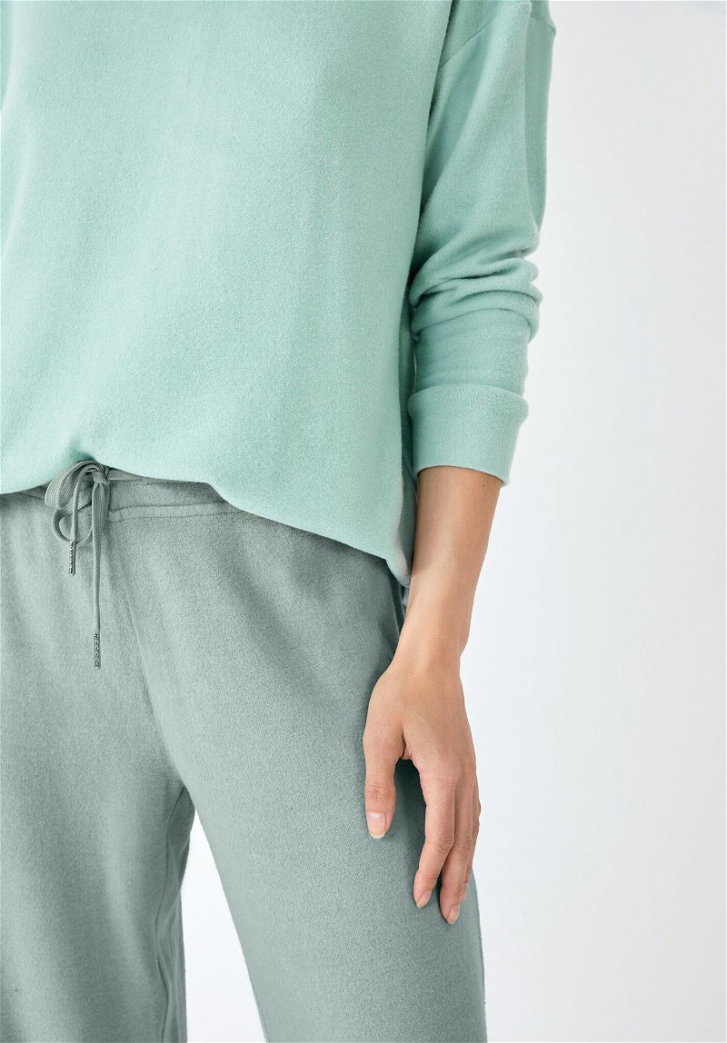 HUSH Elle Supersoft Relaxed Joggers in Soft Mint