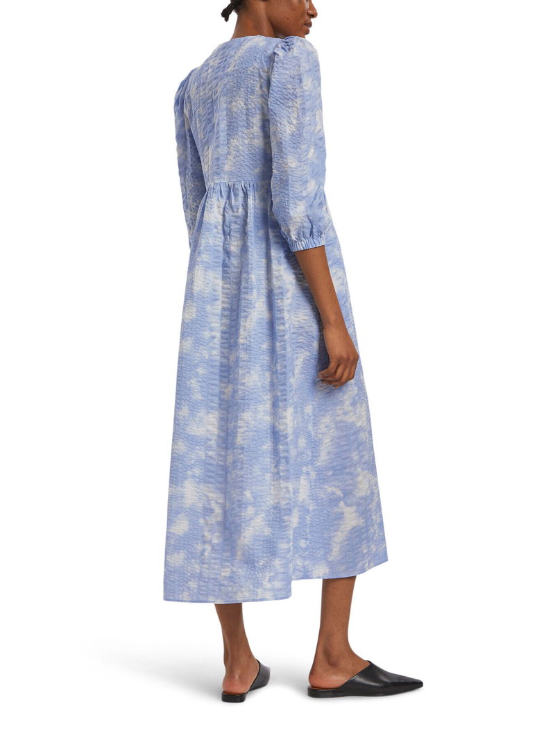 baum und pferdgarten blue dress BAUM UND PFERDGARTEN Amali Dress in Azurine Blue Patch