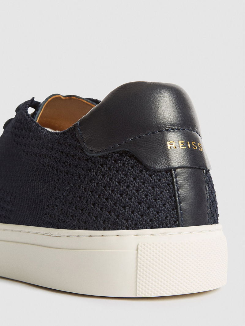 REISS Brackley Knitted Trainers | endource display picture 1
