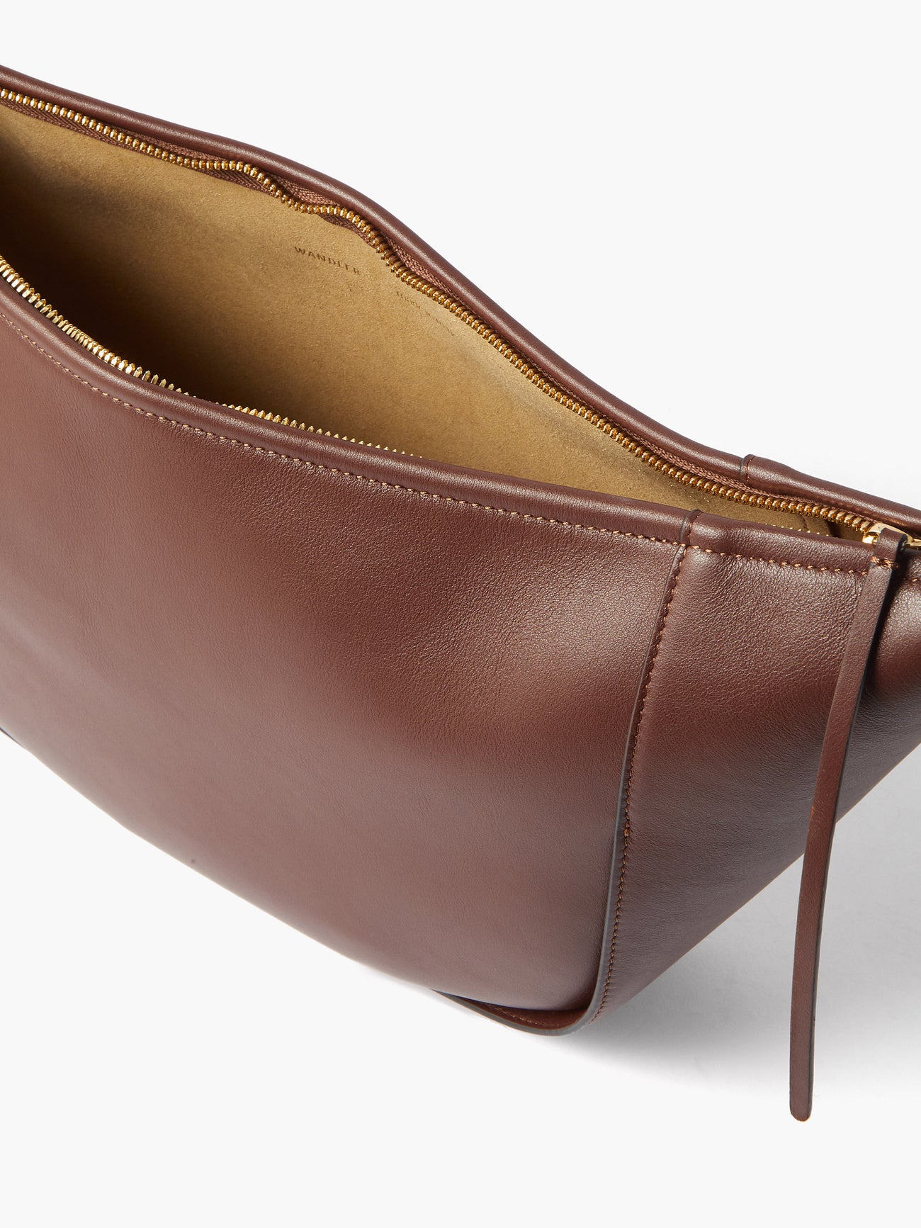 WANDLER Maggie Leather Shoulder Bag | endource