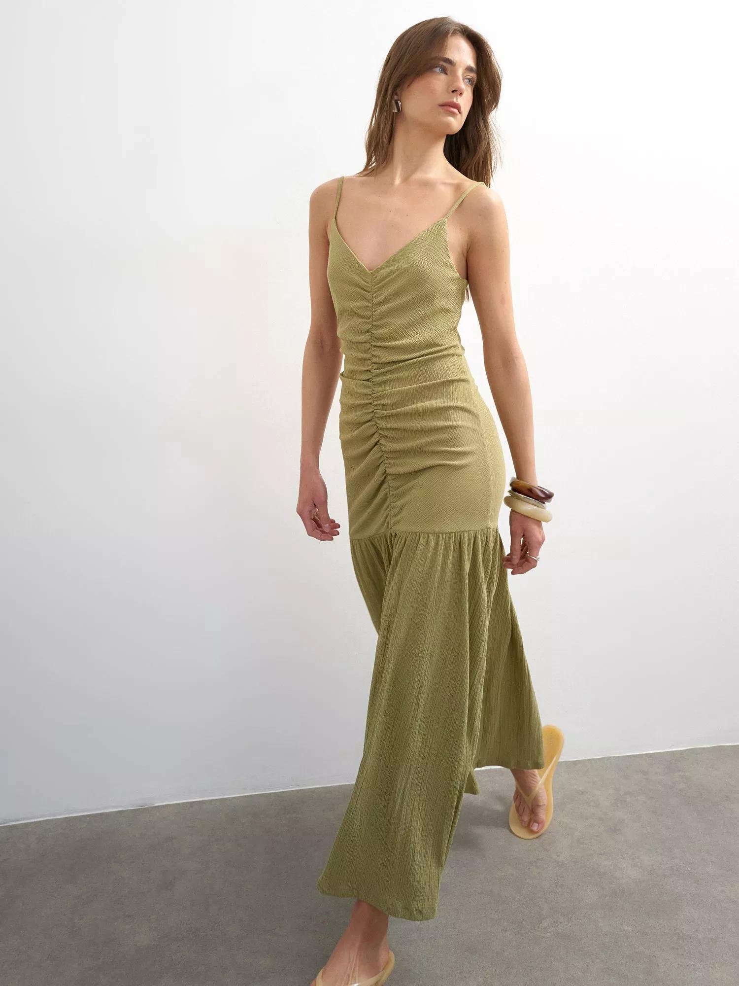 solid texture button ruched cami maxi dress Cider | Dresses | Solid Texture Button Ruched Cami Maxi Dress