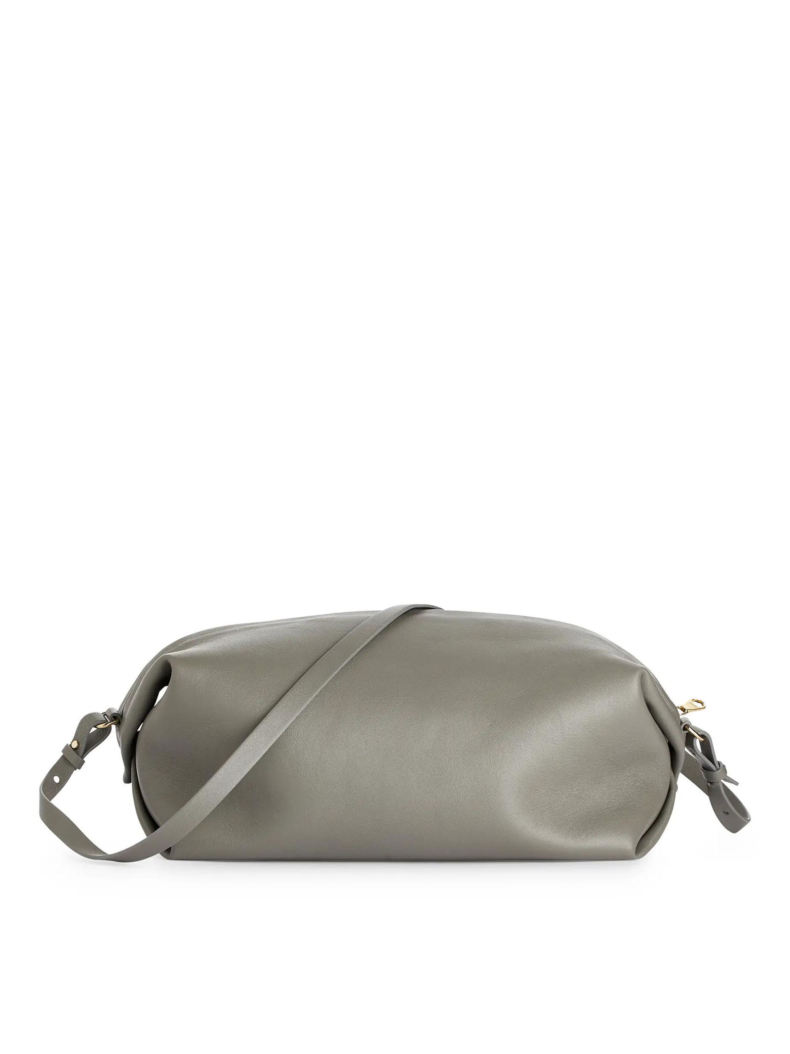 ARKET Soft Leather Bag endource