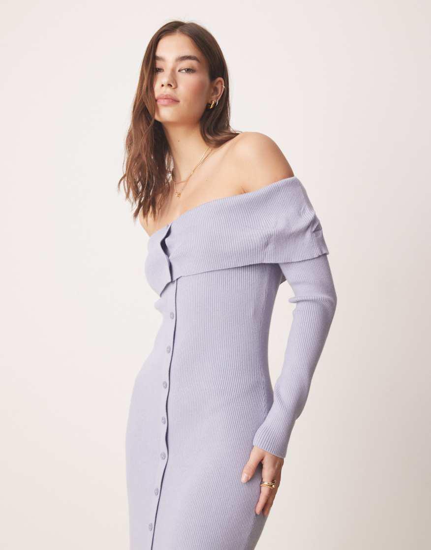 fold over knit dress Sweater Sweater Over A Dress (How To Layer It) Merrick's Art cropped sweater over bodycon dress