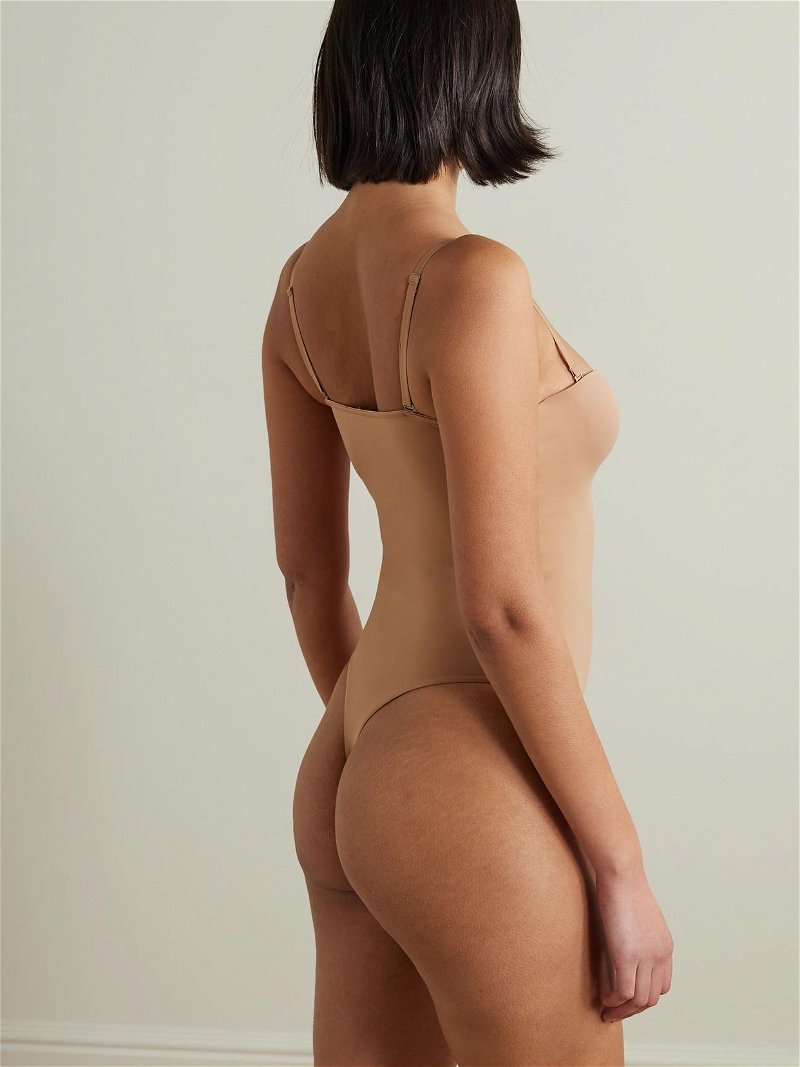 Womens Skims nude Contour Lift Thong Bodysuit