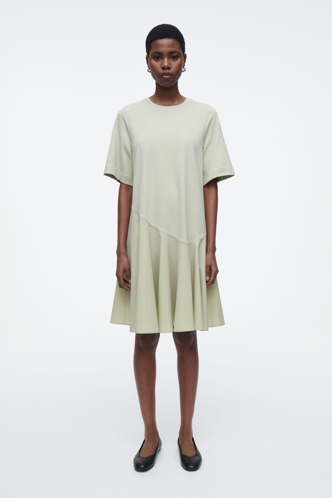 cos asymmetric mini t-shirt dress Understated yet impactful
