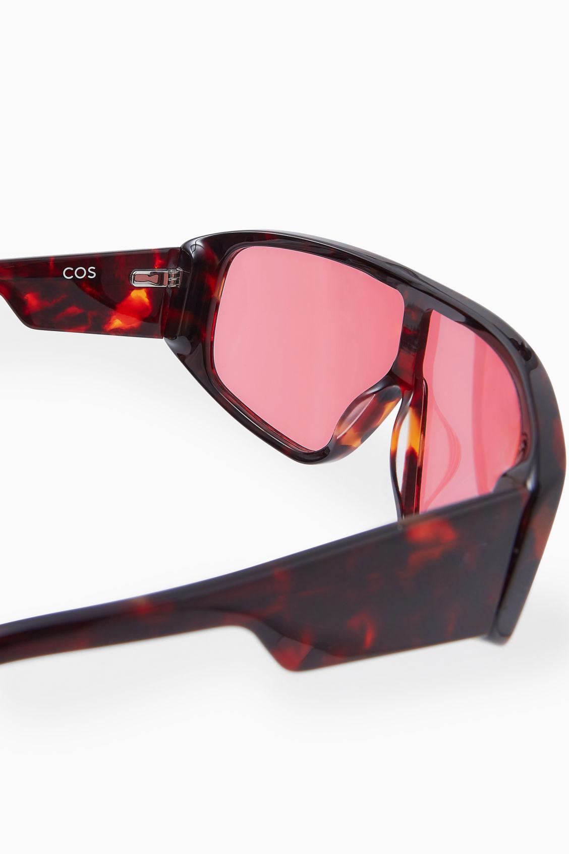 cos-oversized-ski-style- 