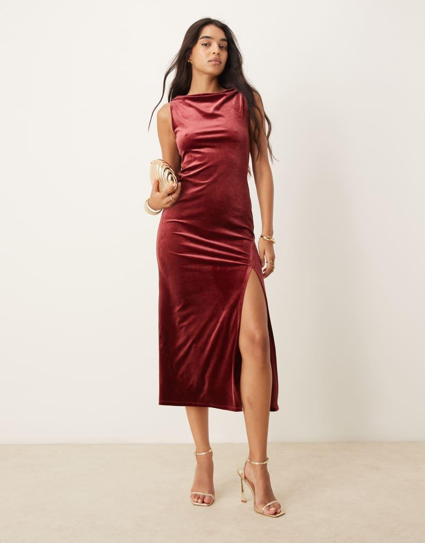 NOBODY'S CHILD Camile Velvet Midi Dress endource