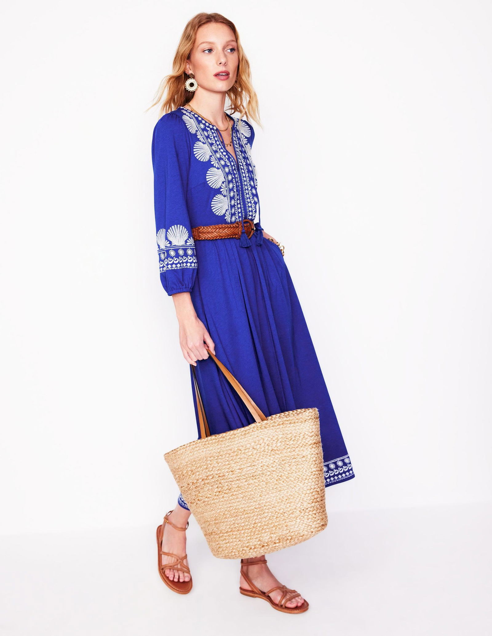 BODEN Embroidered Notch Neck Dress | endource BODEN Embroidered Notch Neck Dress | endource