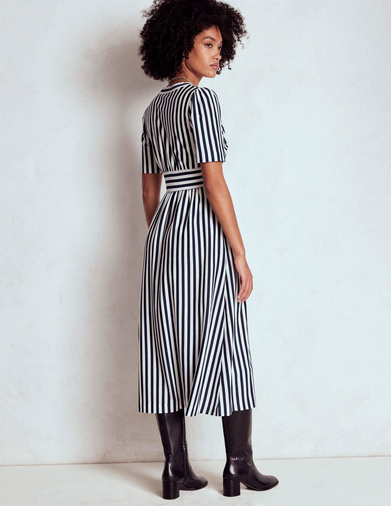 jersey tea dress 365 by Freemans Blue Floral Jersey Tea Dress