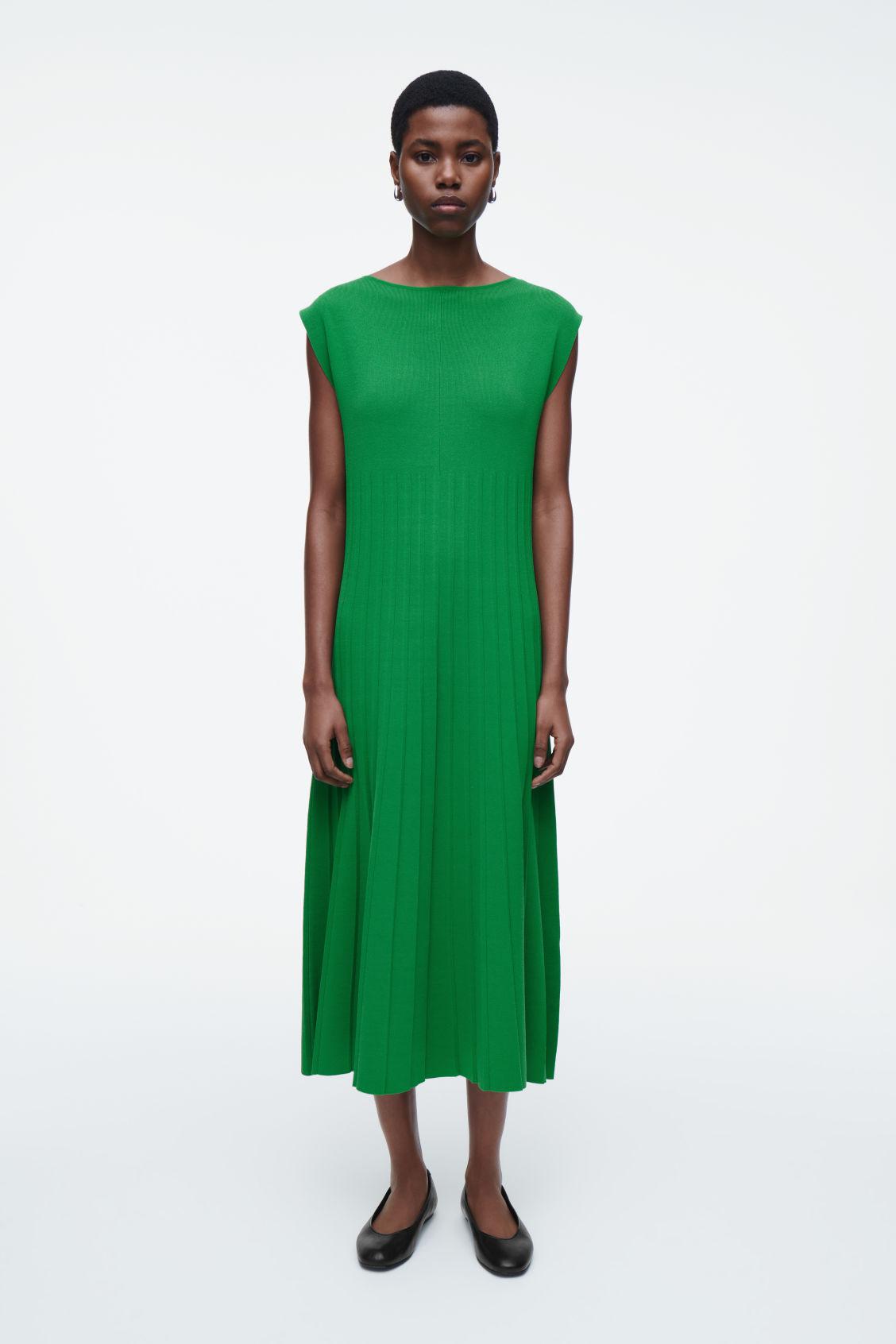 knitted pleated maxi dress Shimmer Knit Pleated Maxi Dress - Tan