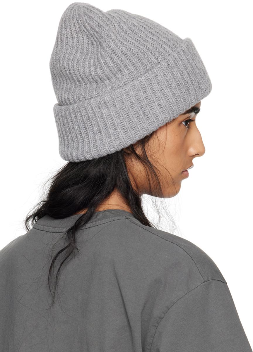GANNI Oversized Wool Rib Knit Beanie | endource display picture 3