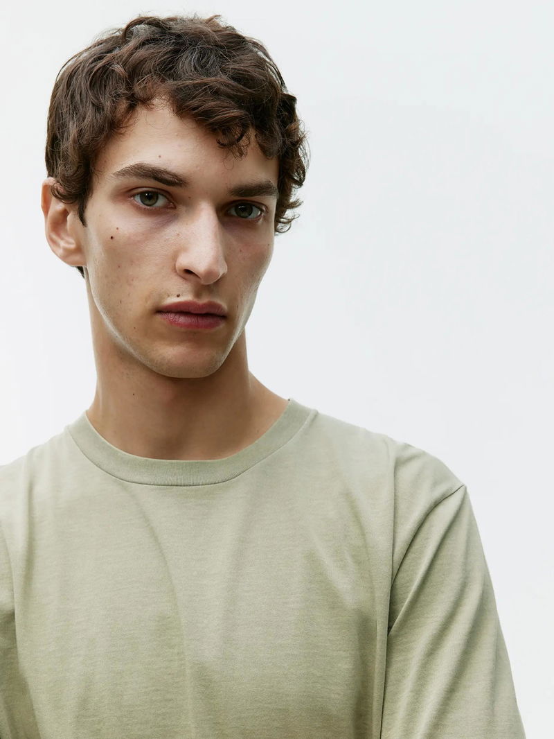 ARKET Tubular T-Shirt in Green | Endource