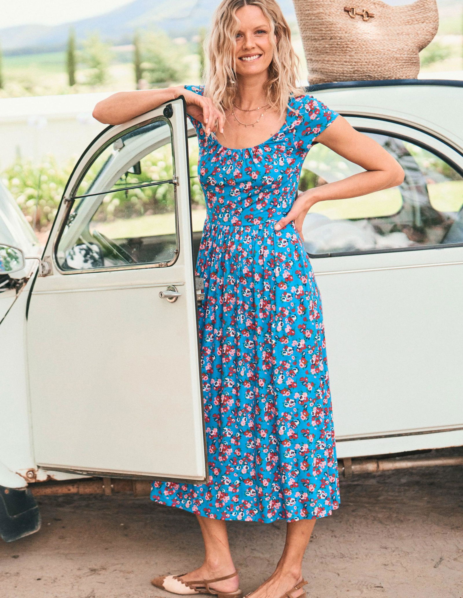 samantha scoop jersey dress 50% off BODEN feature_Watteau Train