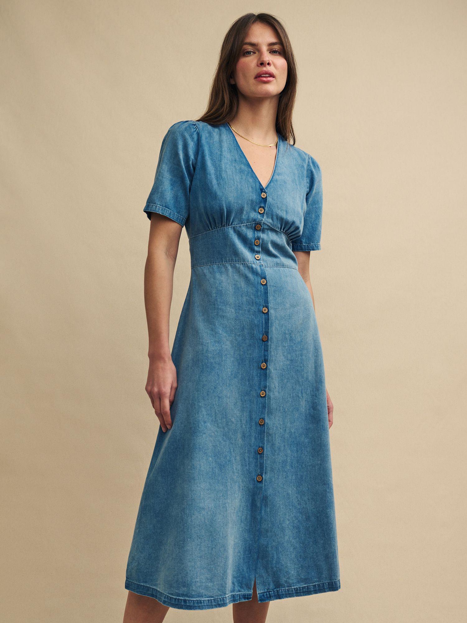 NOBODY'S CHILD Alexa Denim Midi Dress in Light Wash | Endource