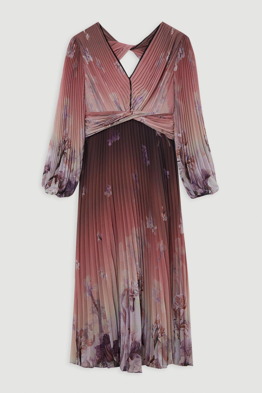 beaune dress long sleeve Wilfred | Dresses | Aritzia Wilfred Beaune Floral Wrap Dress