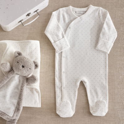 The White Company Organic Cotton Little Bear Welcome Baby Gift Set ...