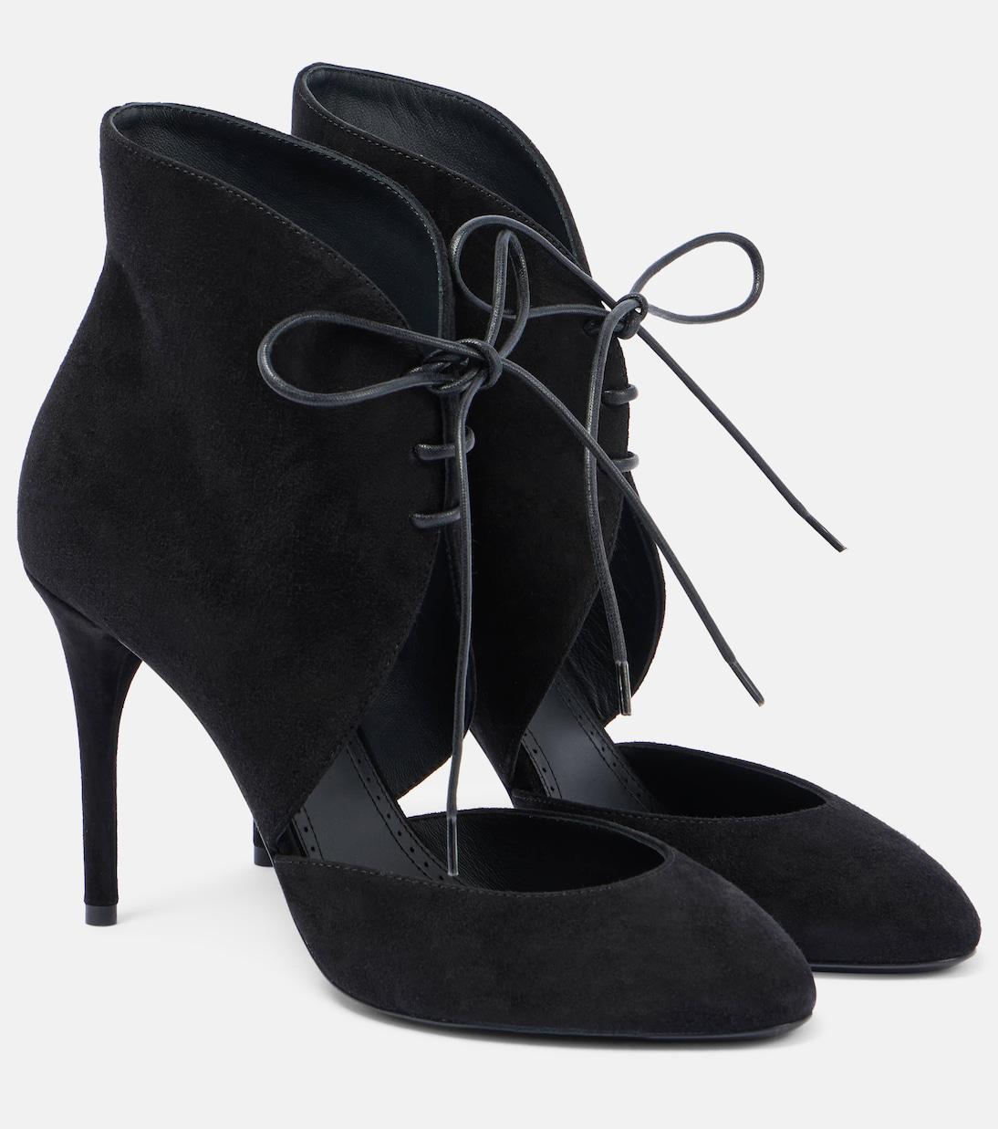 Aria Lace-Up Heel Boots – Bold Comfort with Every Step