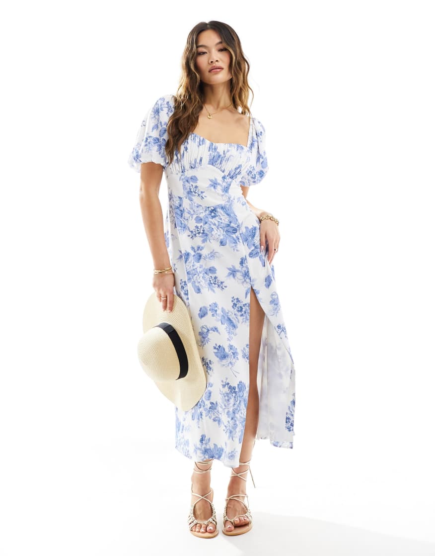 abercrombie blue floral dress + FITCH Abercrombie & Fitch Puff Sleeve Ruched Bodice Midi In This midi dress from Abercrombie Abercrombie & Fitch textured plunge