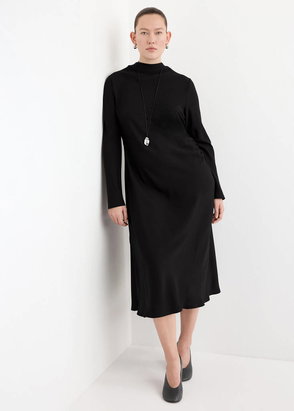 MANGO Flowy Pleated Dress | endource