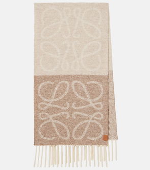LOEWE zigzag scarf in beige and brown wool