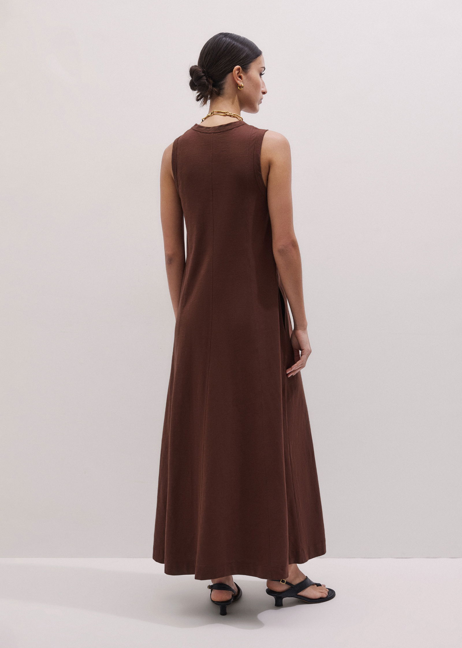 me and em brown dress 30% off ME+EM Flared Maxi Slub joined by a shirred