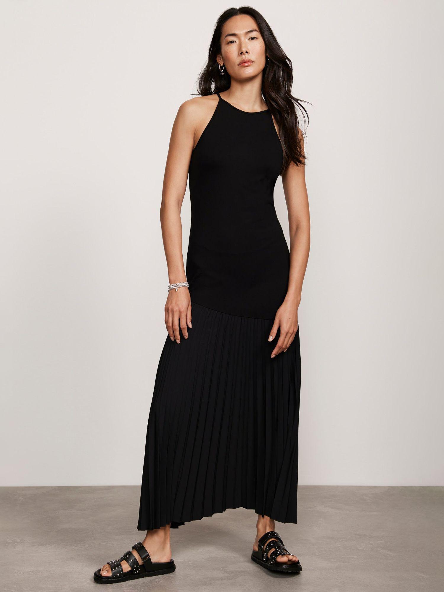MINT VELVET Pleated Jersey Maxi Dress in Black | Endource