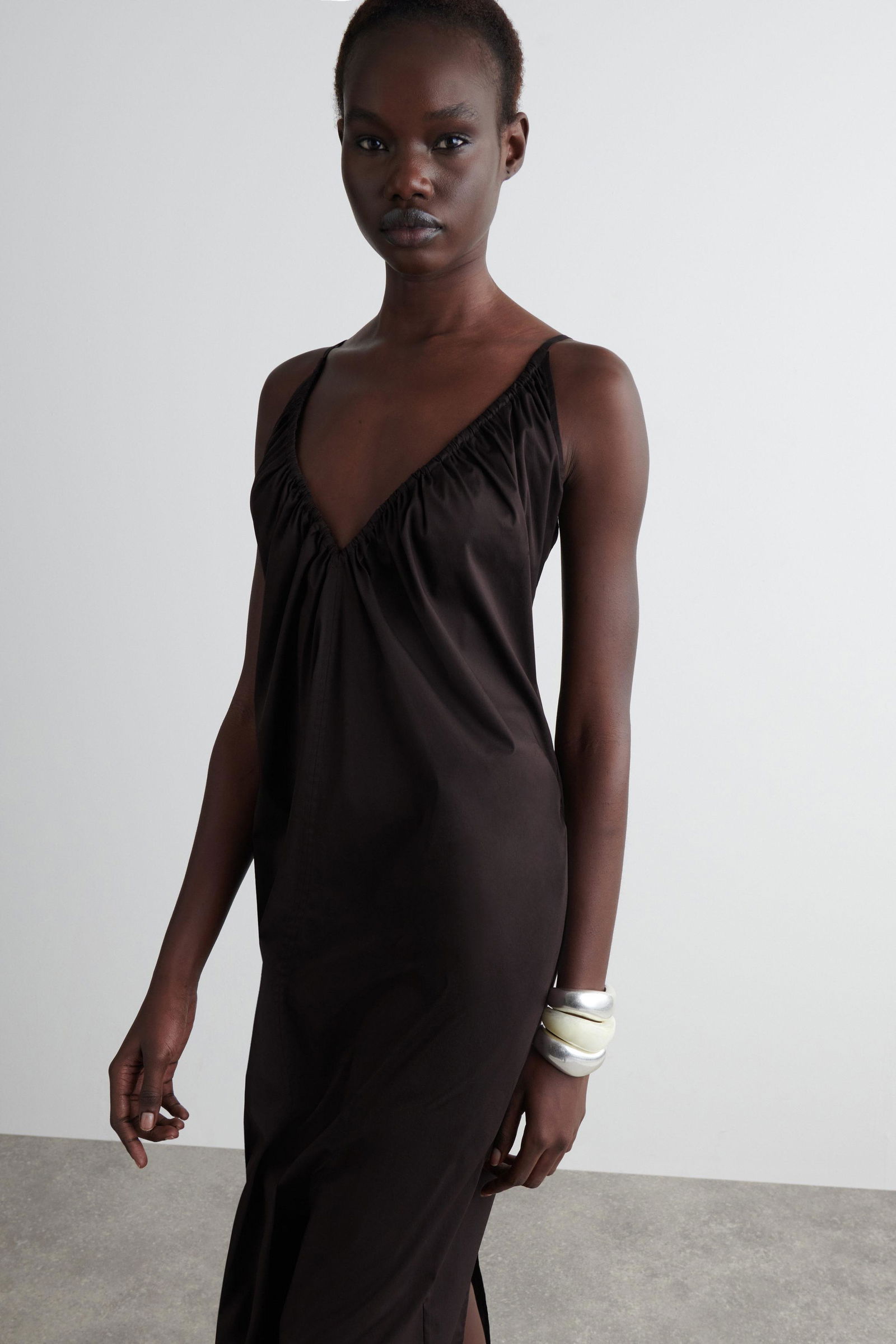 voluminous v-neck maxi dress cos Gathered (Women) seam pockets COS Women's Gathered Vneck Maxi