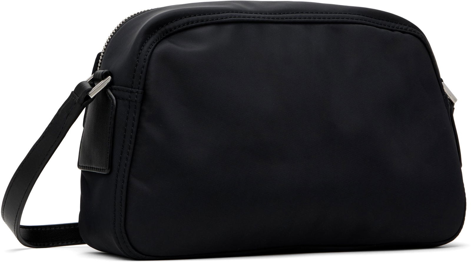 ganni-bucky-camera-bag.jpg? 