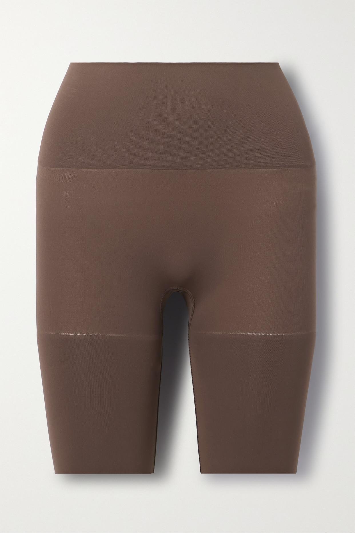 SKIMS, Seamless Sculpt Butt Enhancing Shorts, CLAY