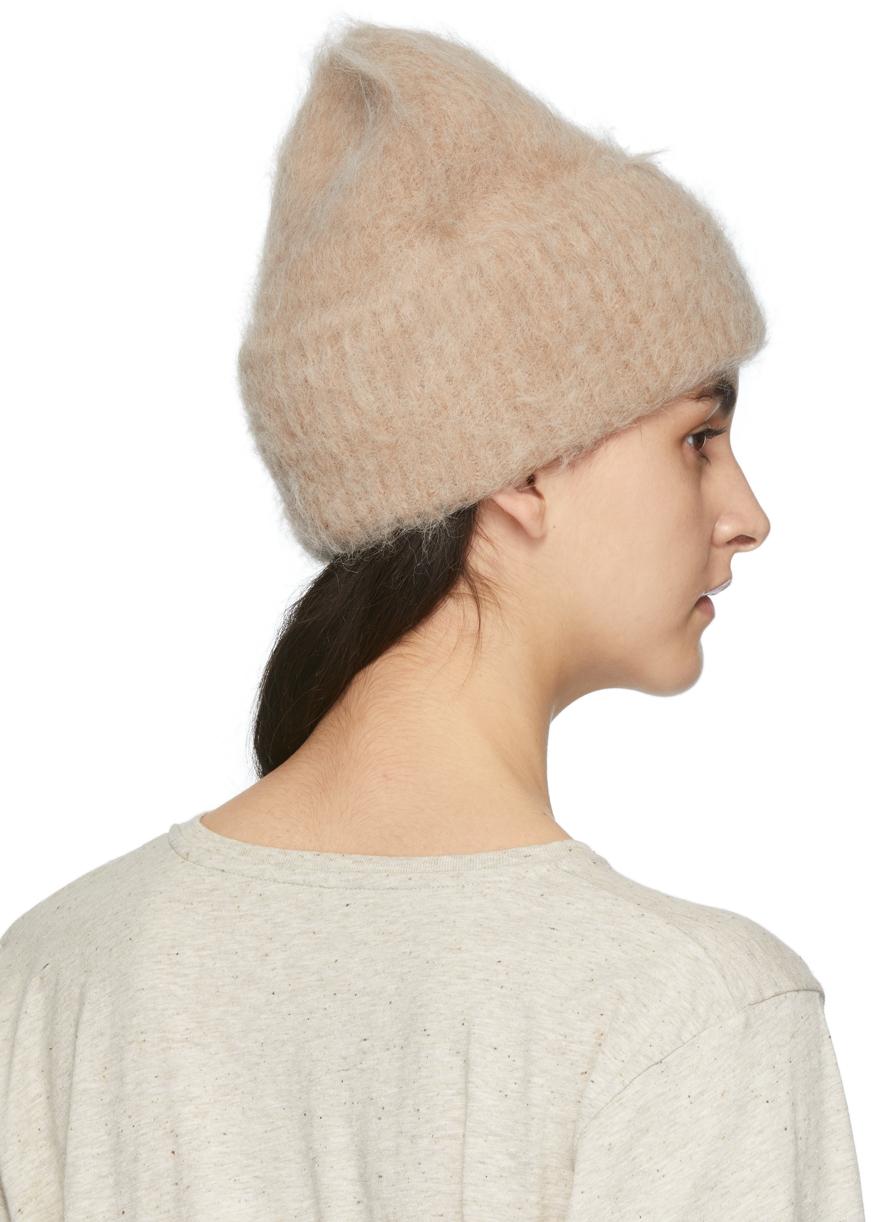New Toteme Alpaca Beanie in Ecru. Alpaca knit beanie ecru – TOTEME main image 3