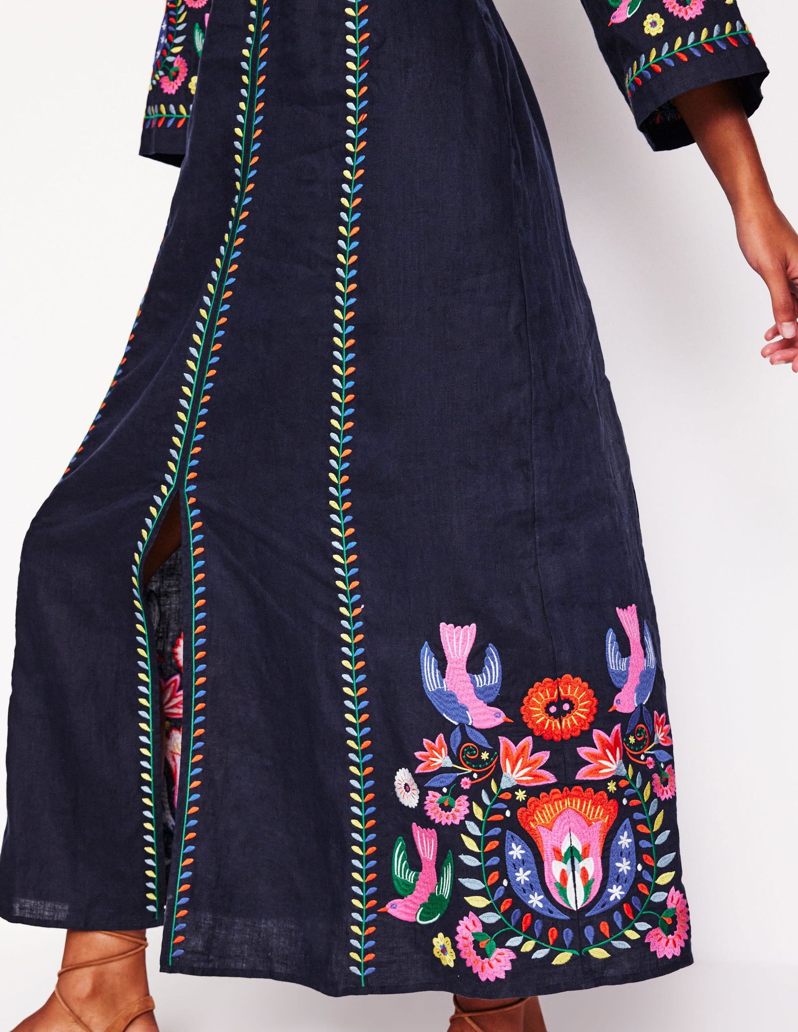 BODEN Una Linen Embroidered Dress | endource