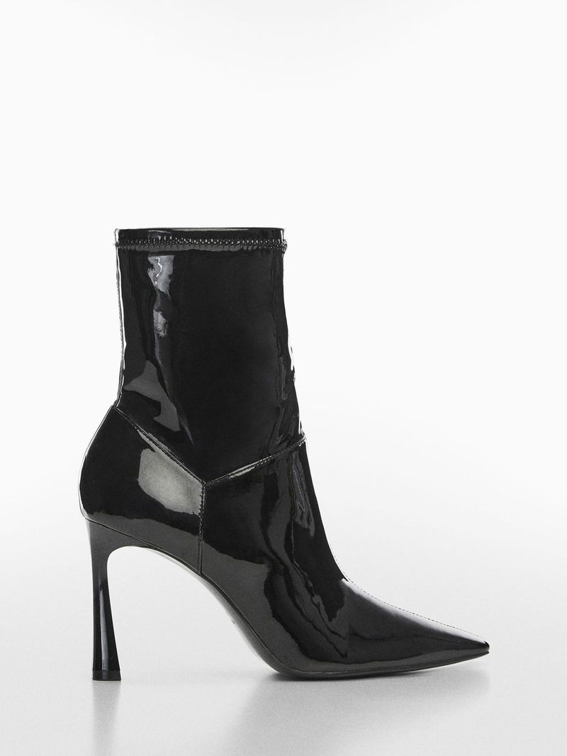 pointed stiletto boots