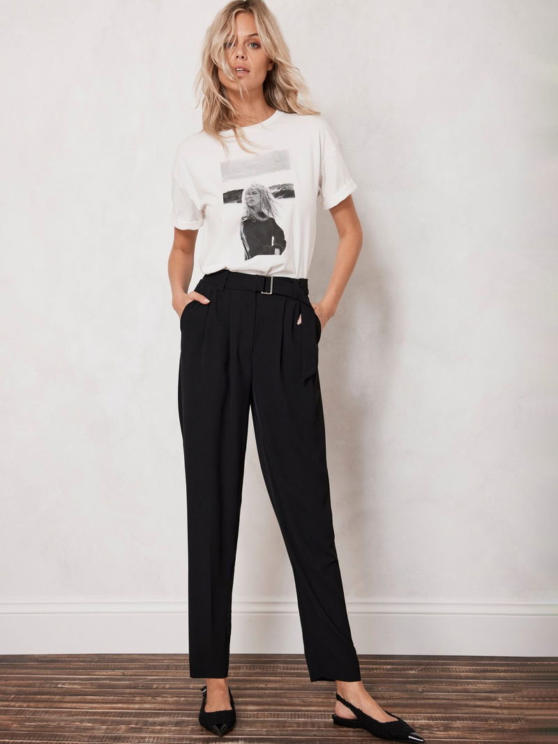 belted tapered trousers in black