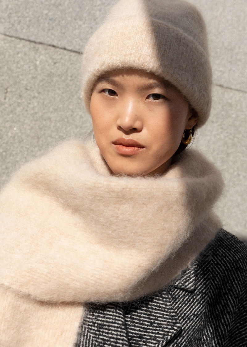 Other stories wool beanie & OTHER STORIES Wool Blend Beanie | endource main image 2
