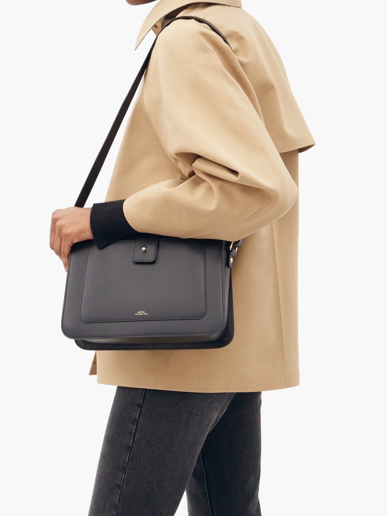 a-p-c-albane-smooth-leather- 