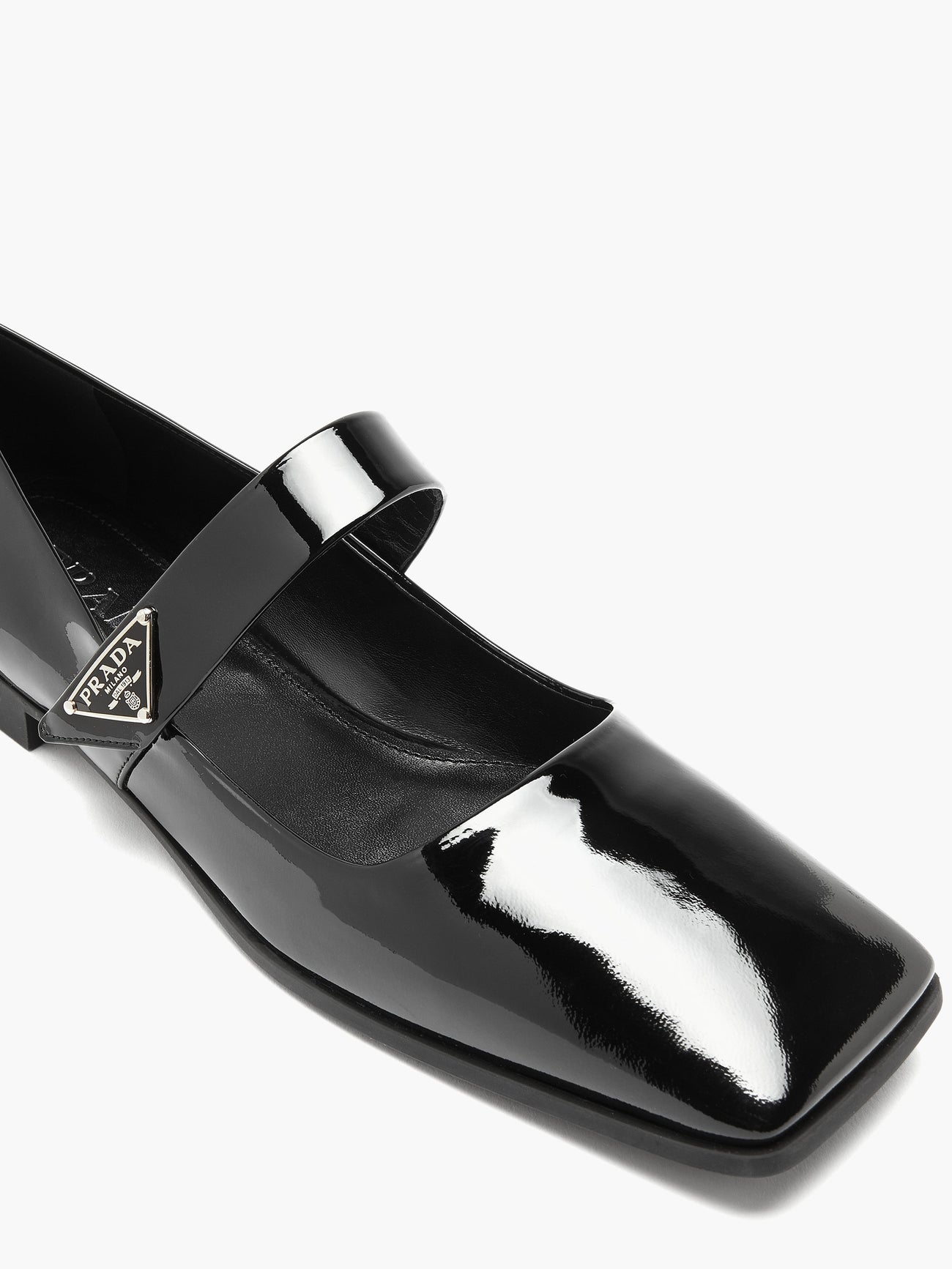prada-square-toe-patent- 