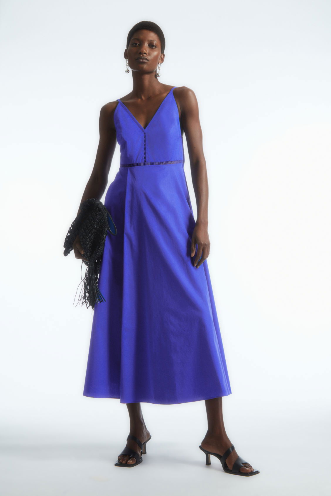 COS V-Neck Midi Slip Dress | endource COS V-Neck Midi Slip Dress | endource