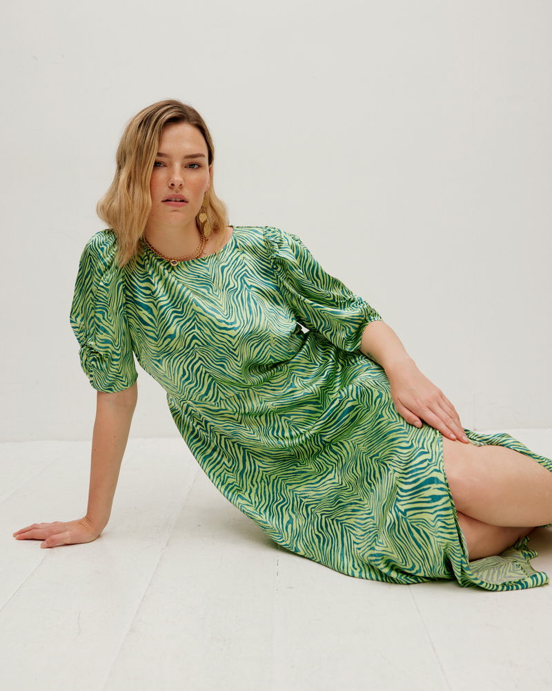 where to buy long flowy dresses Waves Maxi vacation outfits main image 1