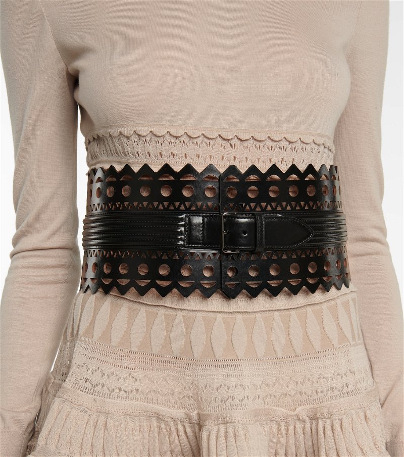Alaïa Leather Corset Belt in Black