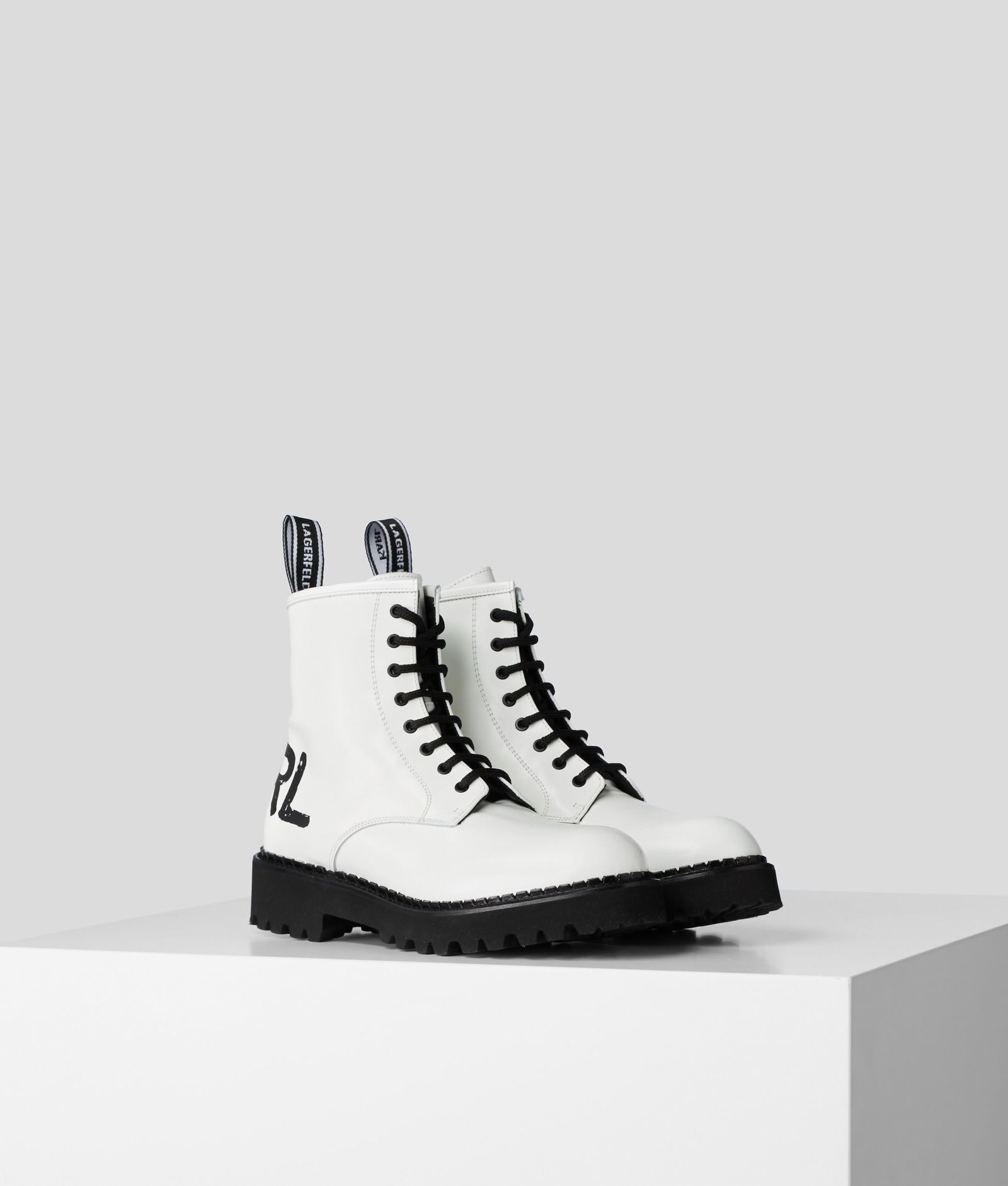 KARL LAGERFELD Troupe Brush Logo Boot endource
