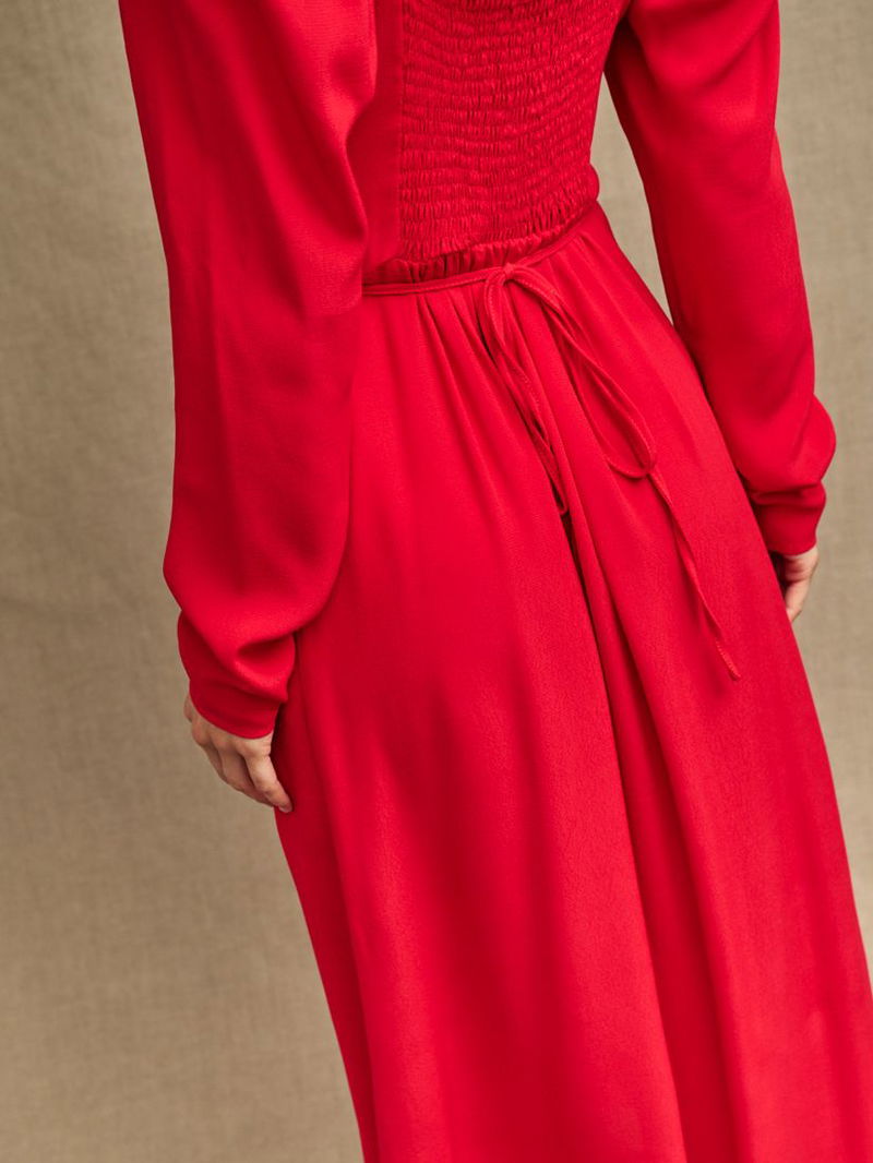 NOBODY'S CHILD Abby Plain Square Neck Midi Dress | endource